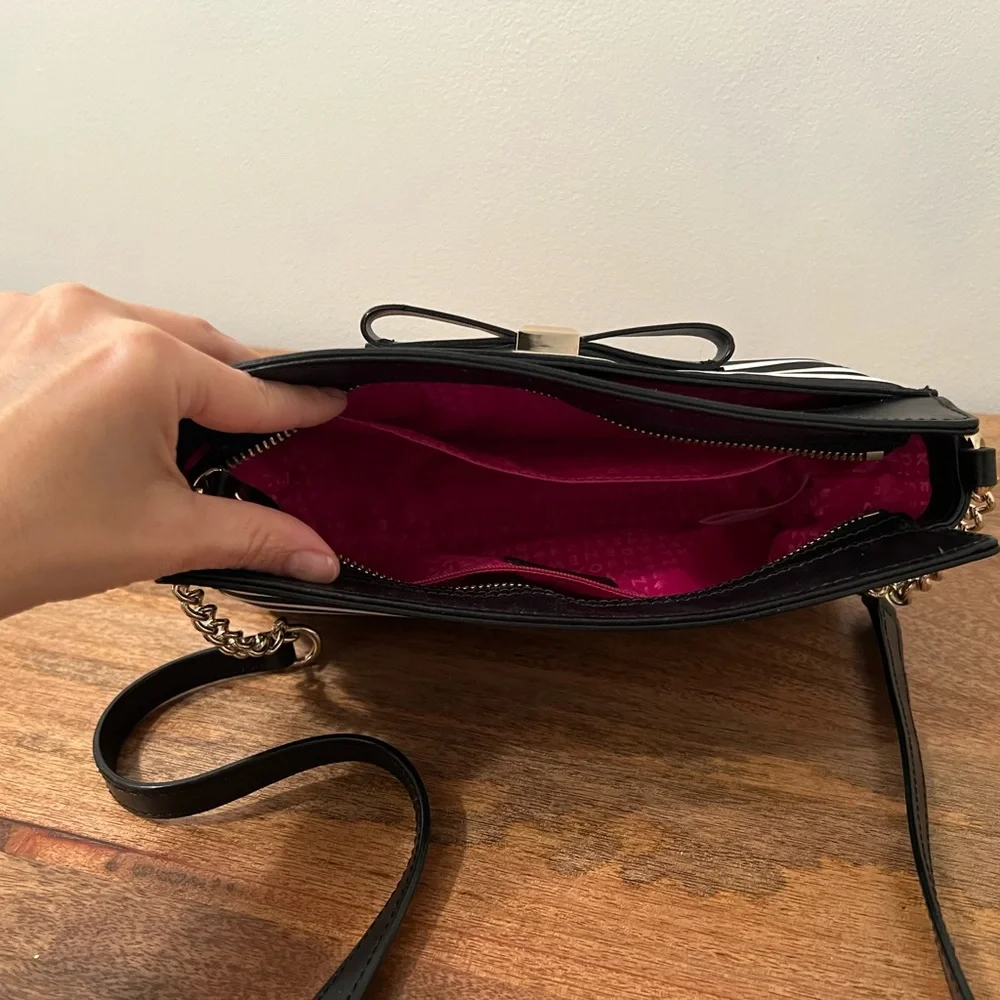 Kate Spade Crossbody Bag - Picture 2 of 7